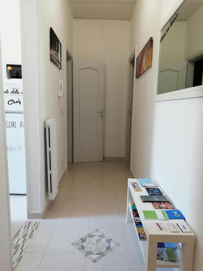 Casa Mazzacane Bari Appartamento Con 2 Camere Da Letto Exterior foto
