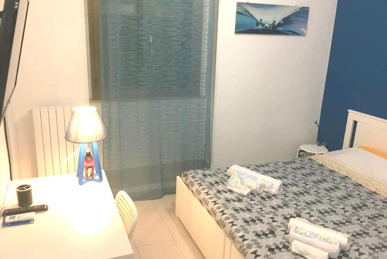 Casa Mazzacane Bari Appartamento Con 2 Camere Da Letto Exterior foto